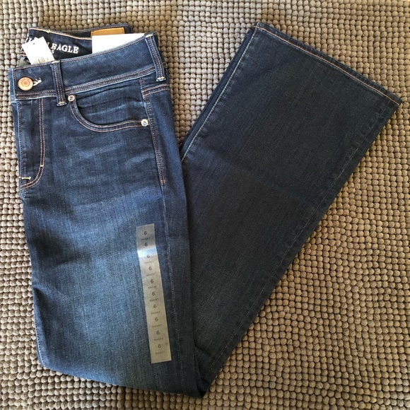 American Eagle Outfitters Denim - NWT AE Size 6 Short Kick Boot Jeans